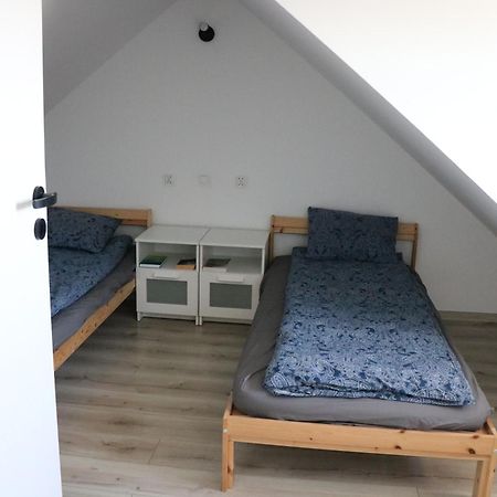 Domki Bukowy Las Rewa Eksteriør billede